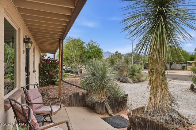 942 S Fordham Drive, Tucson, AZ 85710