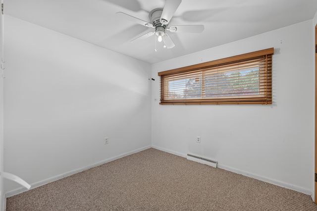911 David Street, Antioch, IL 60002