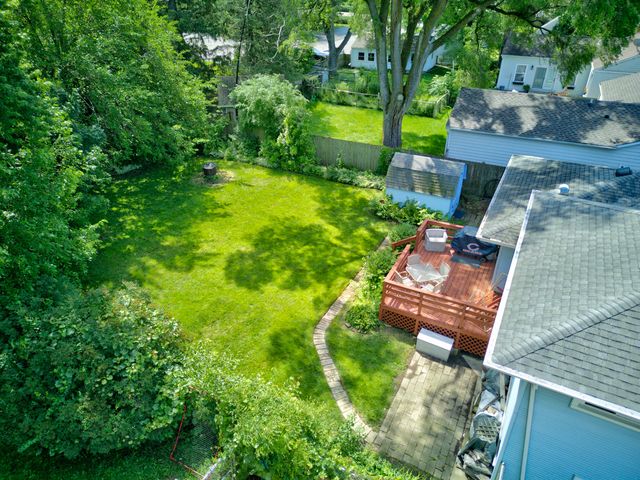 911 David Street, Antioch, IL 60002