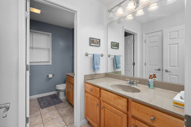 408 Tombergs Drive, Eldridge, IA 52748