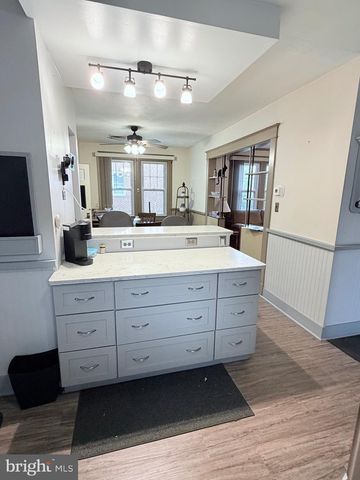 510 SHIPLEY RD, Linthicum Heights, MD 21090