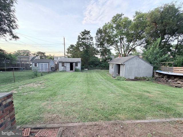 510 SHIPLEY RD, Linthicum Heights, MD 21090