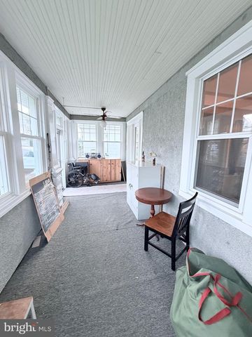 510 SHIPLEY RD, Linthicum Heights, MD 21090