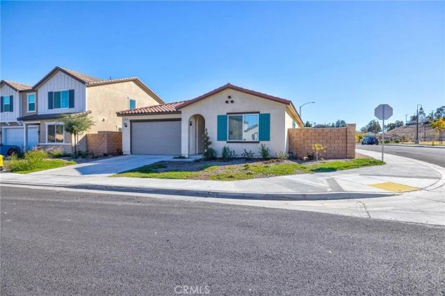 4884 Sicily, Lake Elsinore, CA 92530