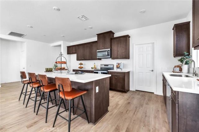 4884 Sicily, Lake Elsinore, CA 92530