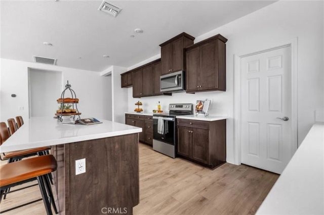 4884 Sicily, Lake Elsinore, CA 92530