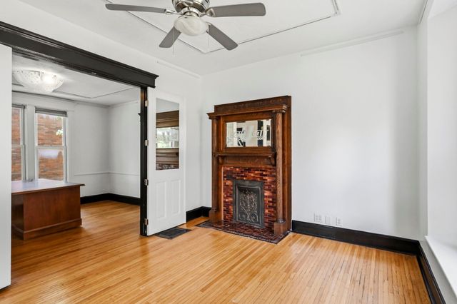 1111 E Walnut Street, Springfield, MO 65806