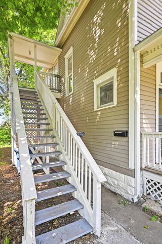1111 E Walnut Street, Springfield, MO 65806