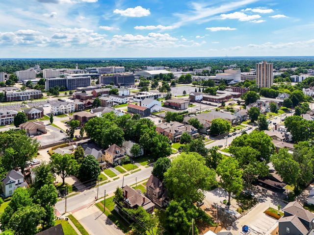 1111 E Walnut Street, Springfield, MO 65806