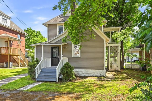 1111 E Walnut Street, Springfield, MO 65806