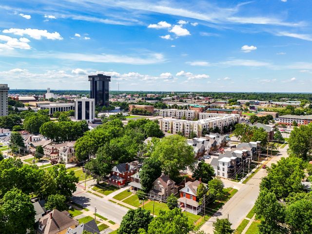 1111 E Walnut Street, Springfield, MO 65806