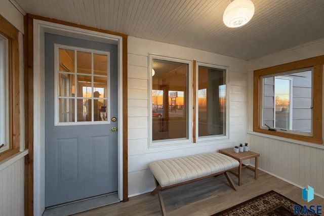 819 N Cliff Ave Avenue, Sioux Falls, SD 57103