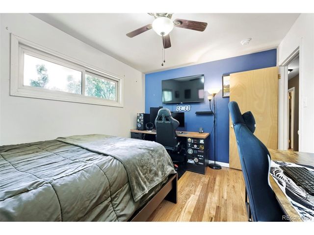 430 Hackberry Dr, Colorado Springs, CO 80911