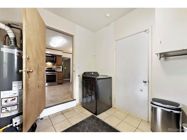 430 Hackberry Dr, Colorado Springs, CO 80911
