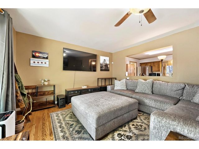 430 Hackberry Dr, Colorado Springs, CO 80911