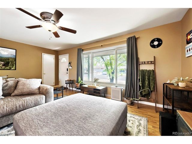 430 Hackberry Dr, Colorado Springs, CO 80911