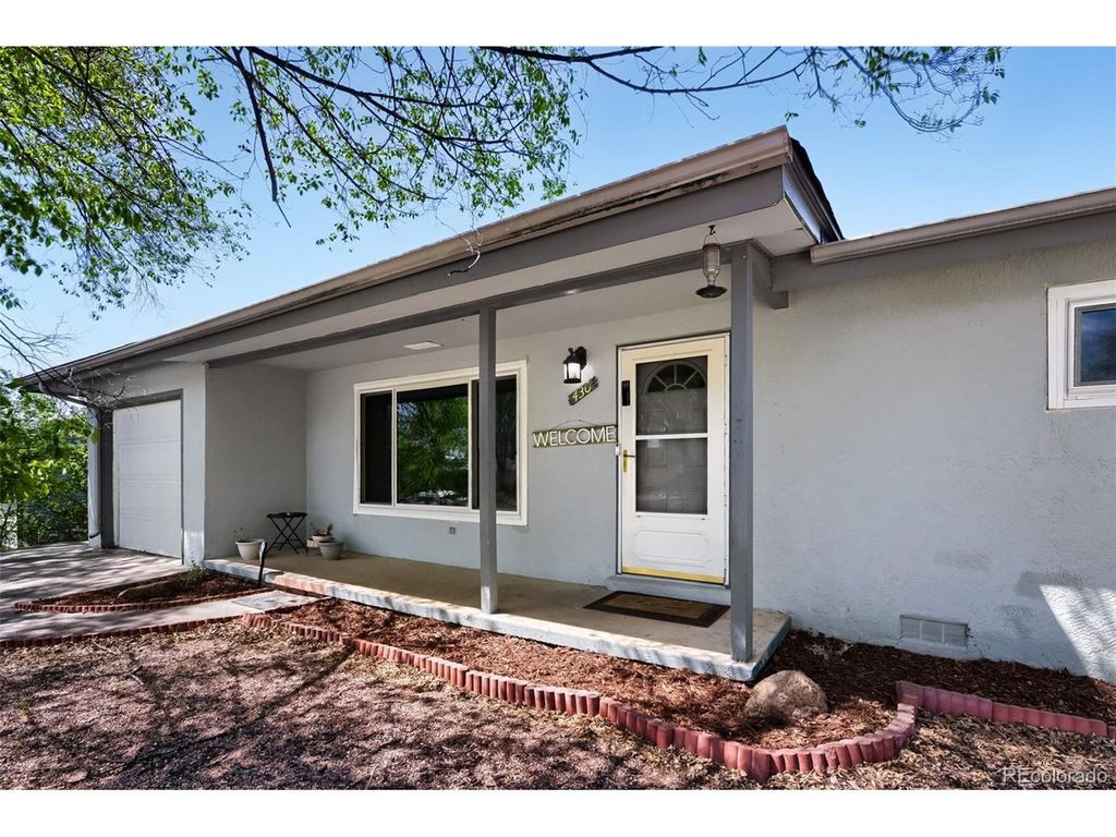 430 Hackberry Dr, Colorado Springs, CO 80911
