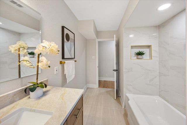 10524 Coleridge Street, Dallas, TX 75218