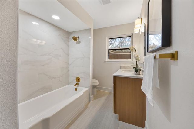 10524 Coleridge Street, Dallas, TX 75218