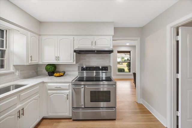 10524 Coleridge Street, Dallas, TX 75218