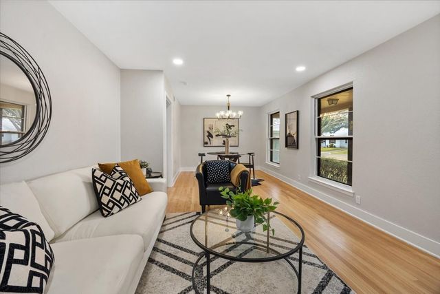 10524 Coleridge Street, Dallas, TX 75218