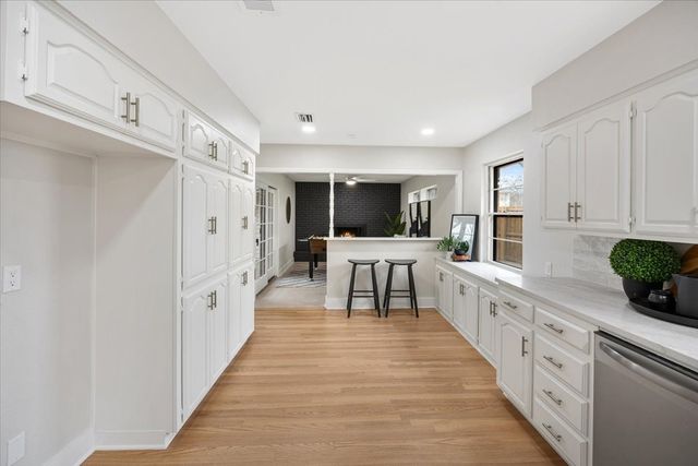 10524 Coleridge Street, Dallas, TX 75218