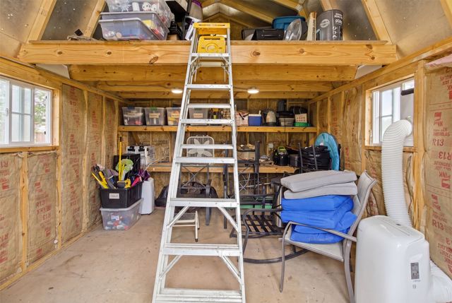 9013 County Road 1143, Leonard, TX 75452