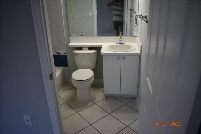 3051 SW 27th Avenue 204, Miami, FL 33133