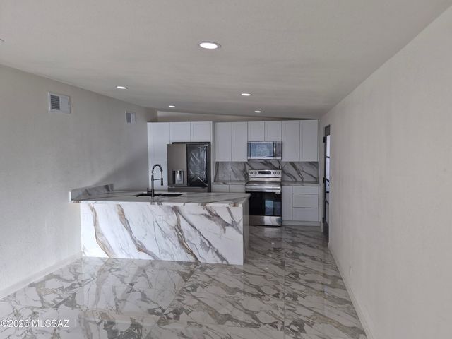 4448 N Jay Avenue N, Tucson, AZ 85705