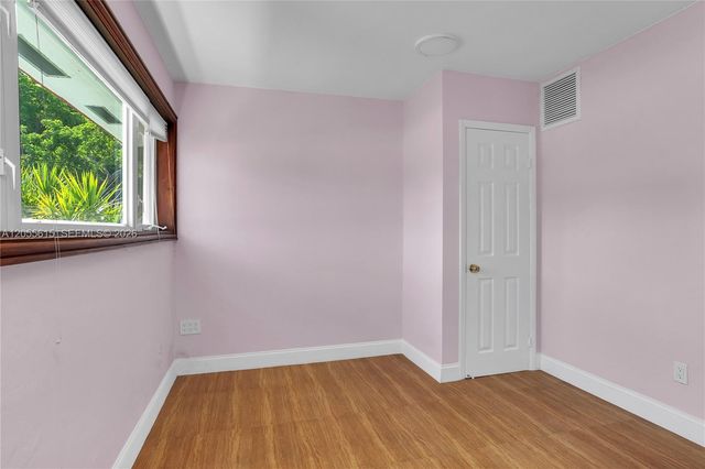 17320 SW 89th Ave, Palmetto Bay, FL 33157