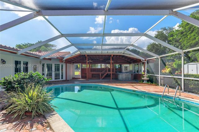 17320 SW 89th Ave, Palmetto Bay, FL 33157