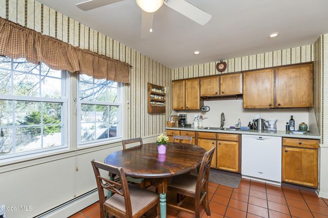 3158 Lone Pine Road, Guilderland, NY 12303