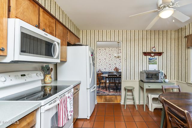 3158 Lone Pine Road, Guilderland, NY 12303