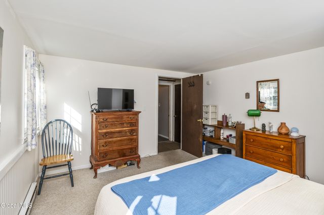 3158 Lone Pine Road, Guilderland, NY 12303