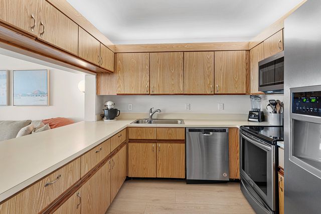 603 REPUBLIC Court, Deerfield Beach, FL 33442