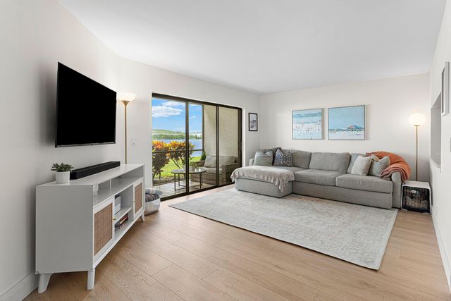 603 REPUBLIC Court, Deerfield Beach, FL 33442