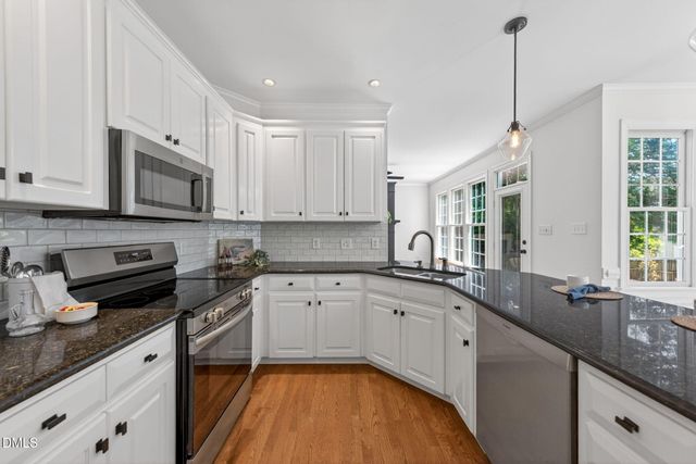 102 Tenbury Wells Drive, Cary, NC 27518