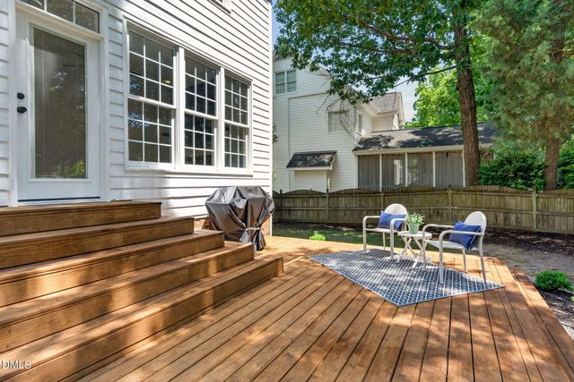 102 Tenbury Wells Drive, Cary, NC 27518