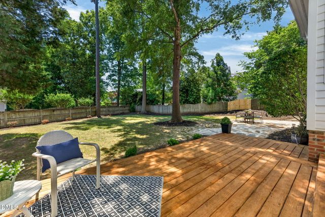 102 Tenbury Wells Drive, Cary, NC 27518