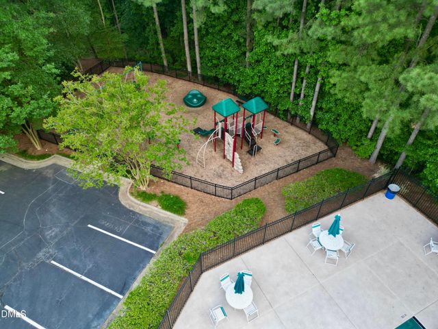 102 Tenbury Wells Drive, Cary, NC 27518