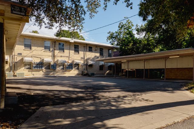 118 Funston Pl, San Antonio, TX 78209