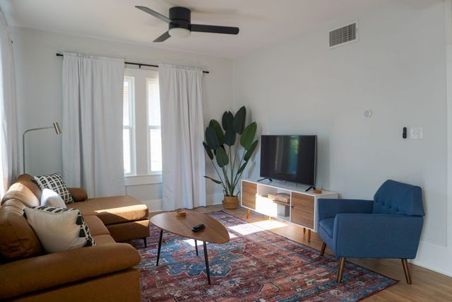 118 Funston Pl, San Antonio, TX 78209