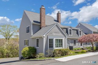 120 Prospect Street 65, Ridgefield, CT 06877