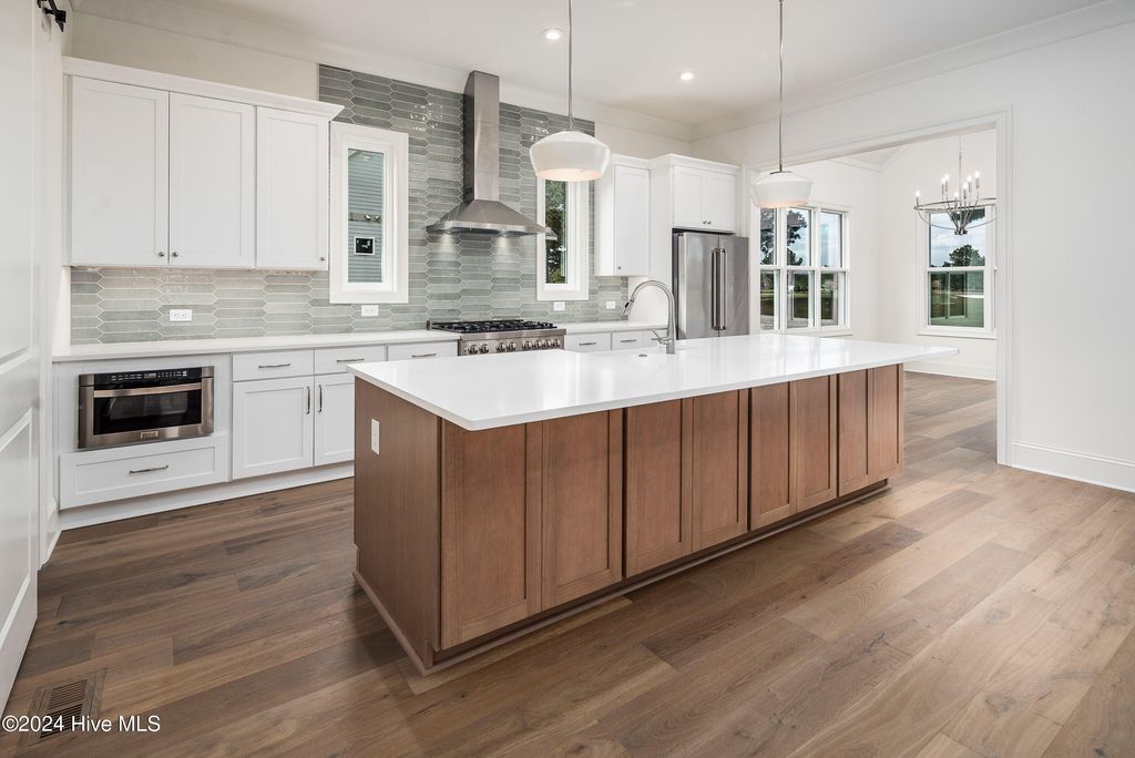 Image 9 of property listing at 138 Pine Tree Point, Snow Hill, NC 28580