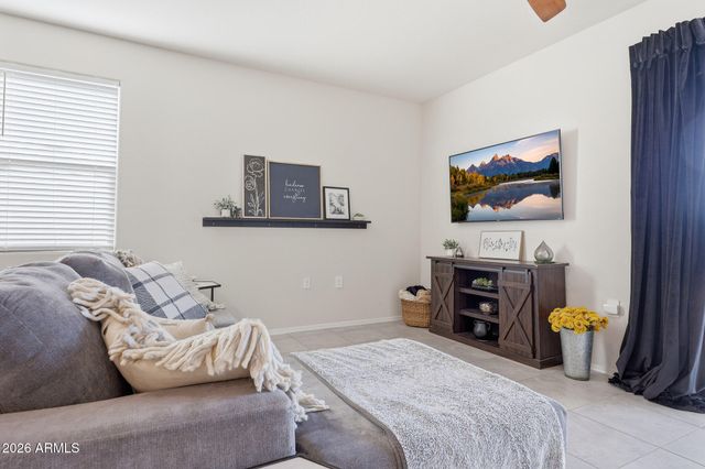 25088 N 186TH Lane, Wittmann, AZ 85361