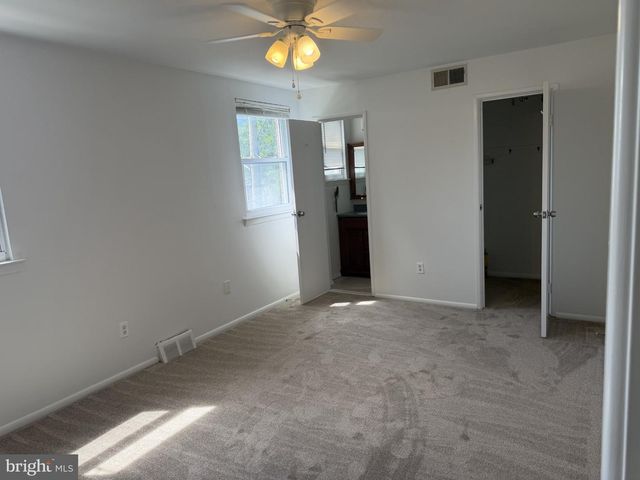 152 HIGH POINT AVE, Dresher, PA 19025