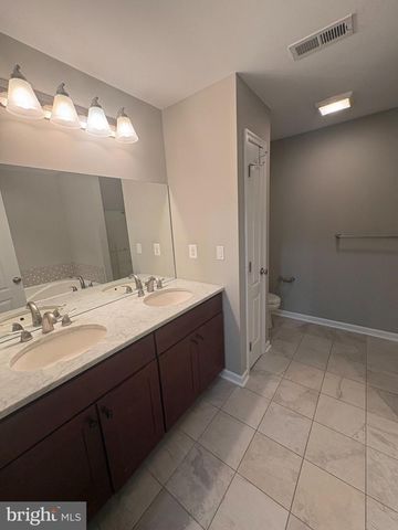 152 HIGH POINT AVE, Dresher, PA 19025