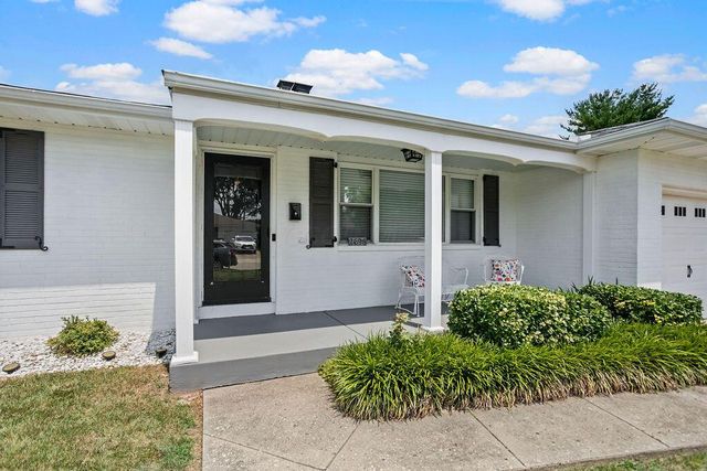 2698 Eugene Avenue, Grove City, OH 43123