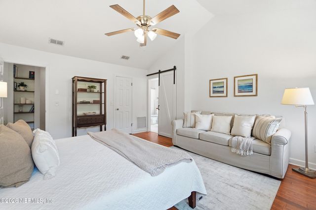 1852 HICKORY Lane, Atlantic Beach, FL 32233