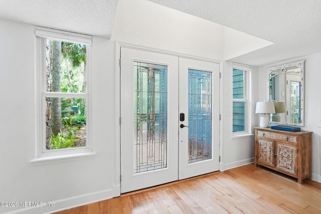 1852 HICKORY Lane, Atlantic Beach, FL 32233